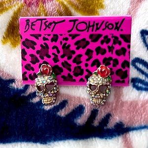 Betsy Johnson skull w/ rose earrings